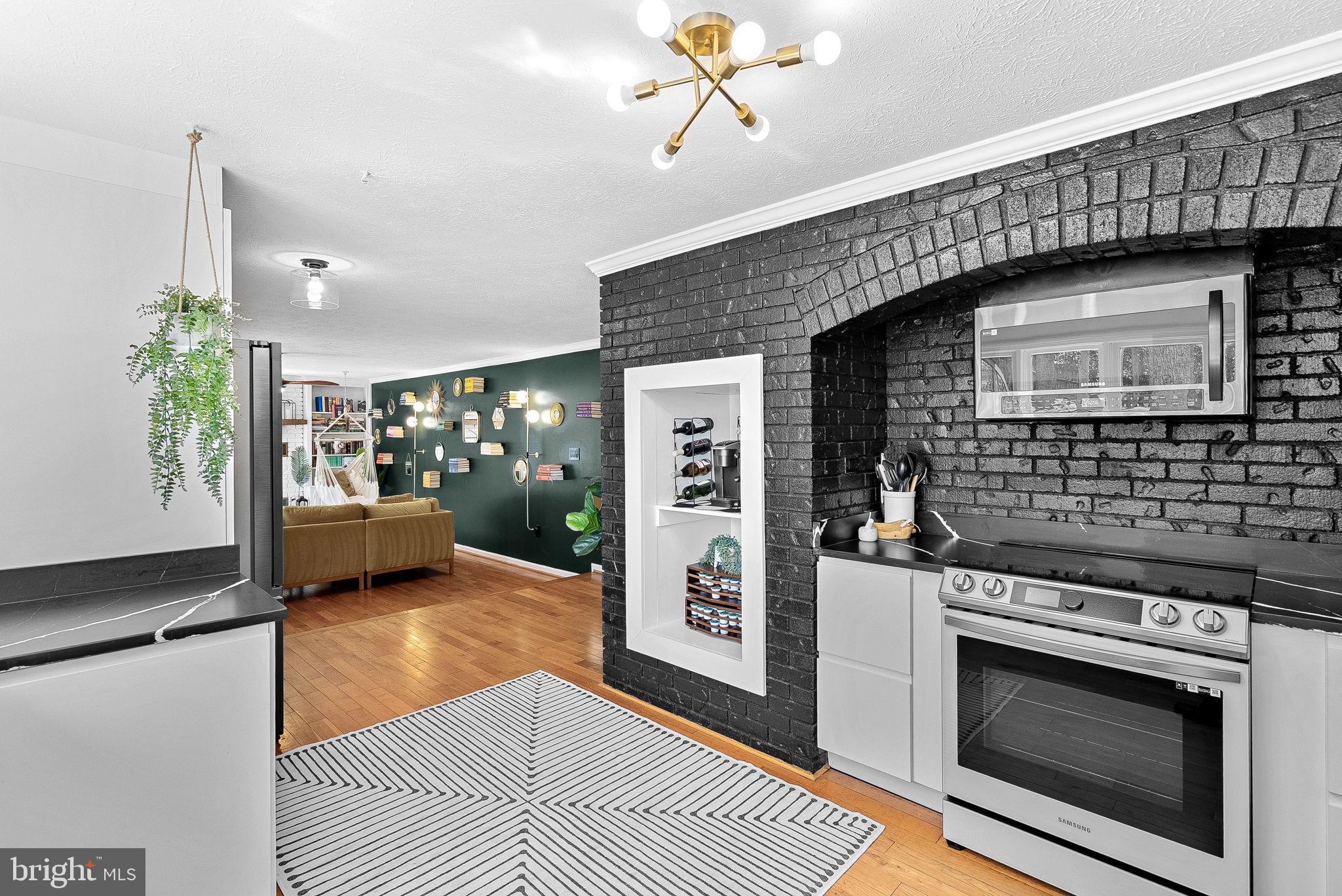1107 Blackbeard Dr