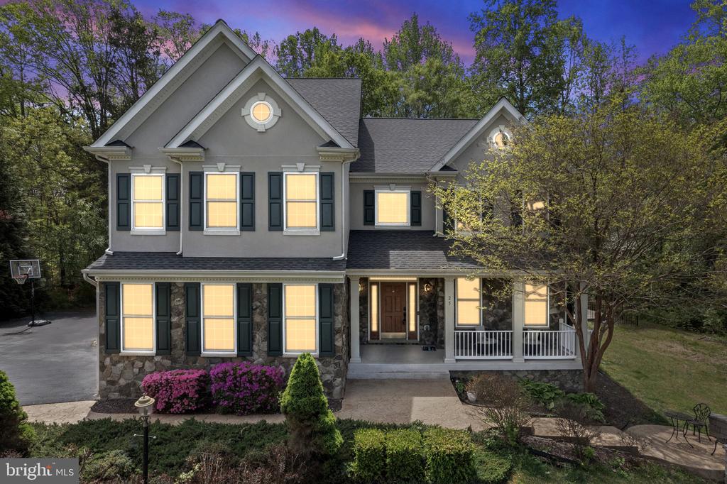 25 Gibson Dr