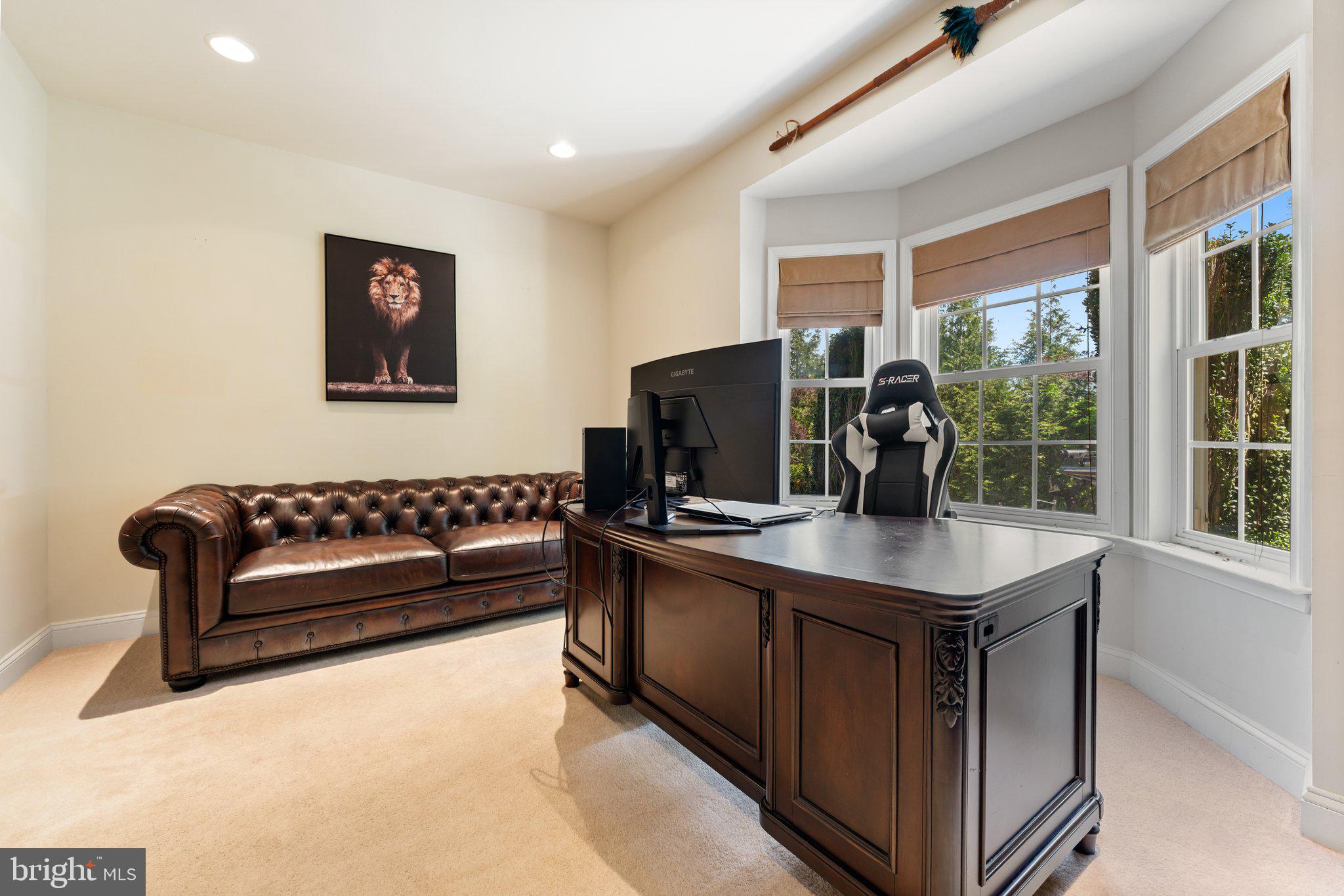 25 Gibson Dr