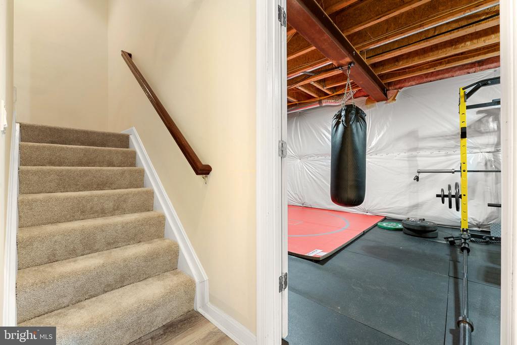 25 Gibson Dr
