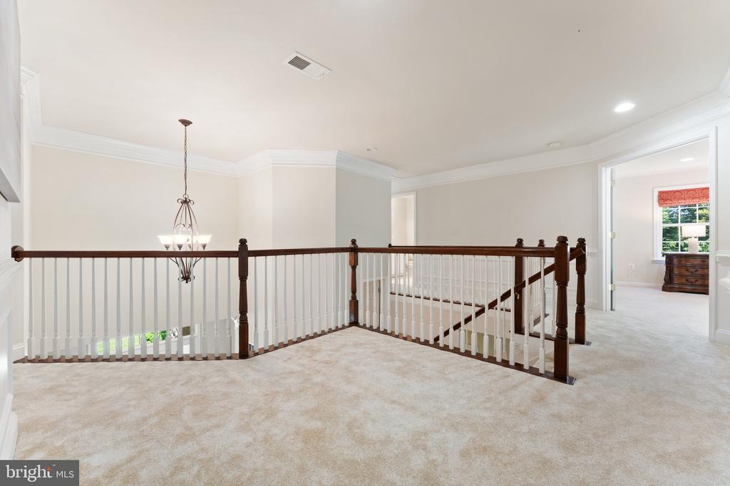 25 Gibson Dr