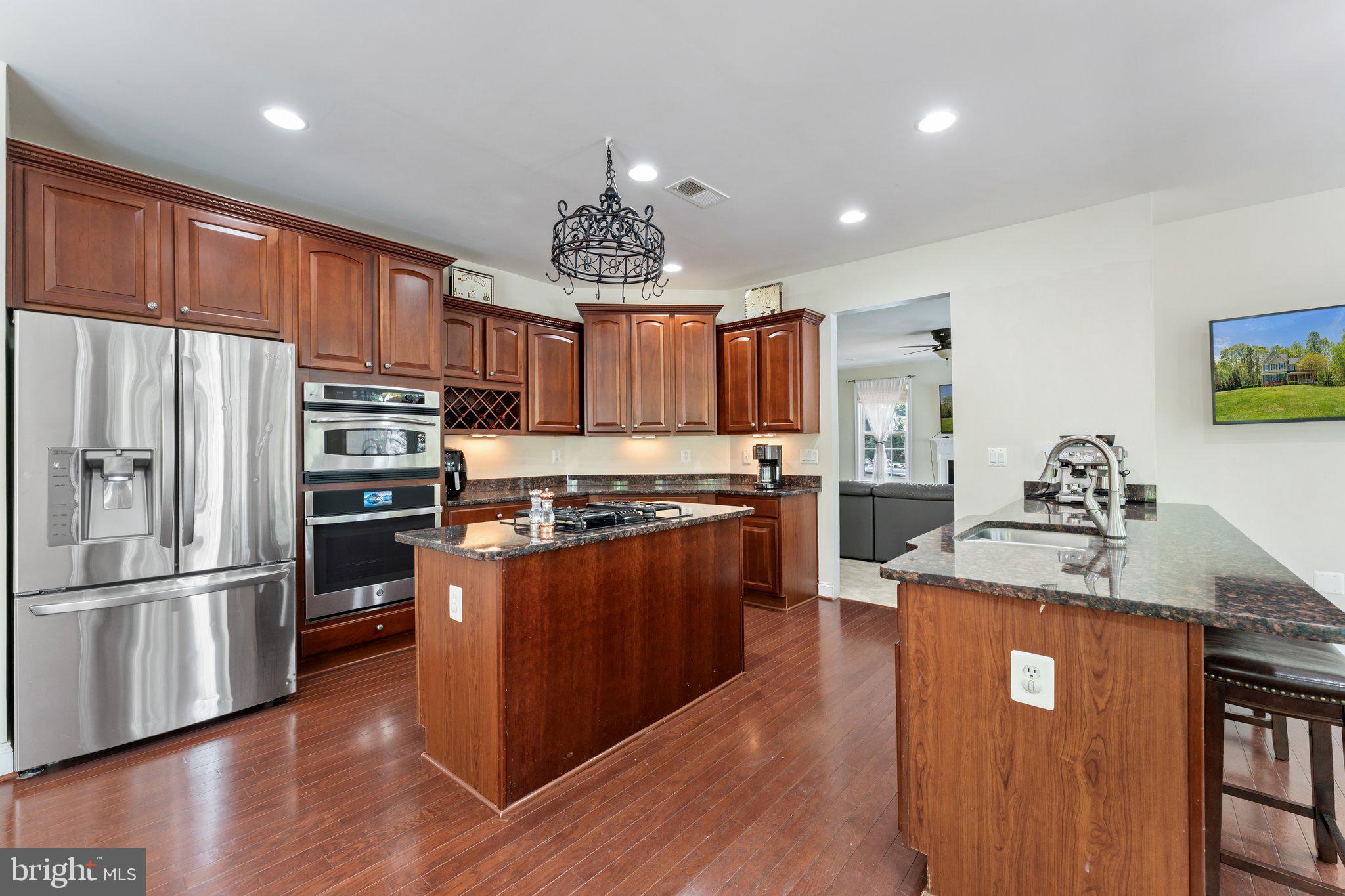 25 Gibson Dr