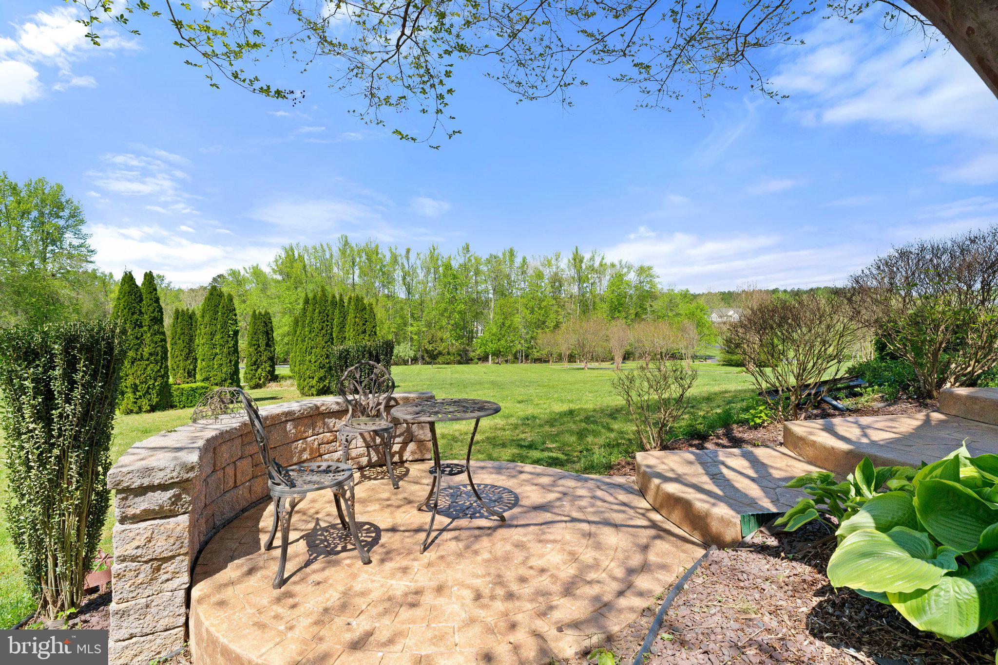25 Gibson Dr
