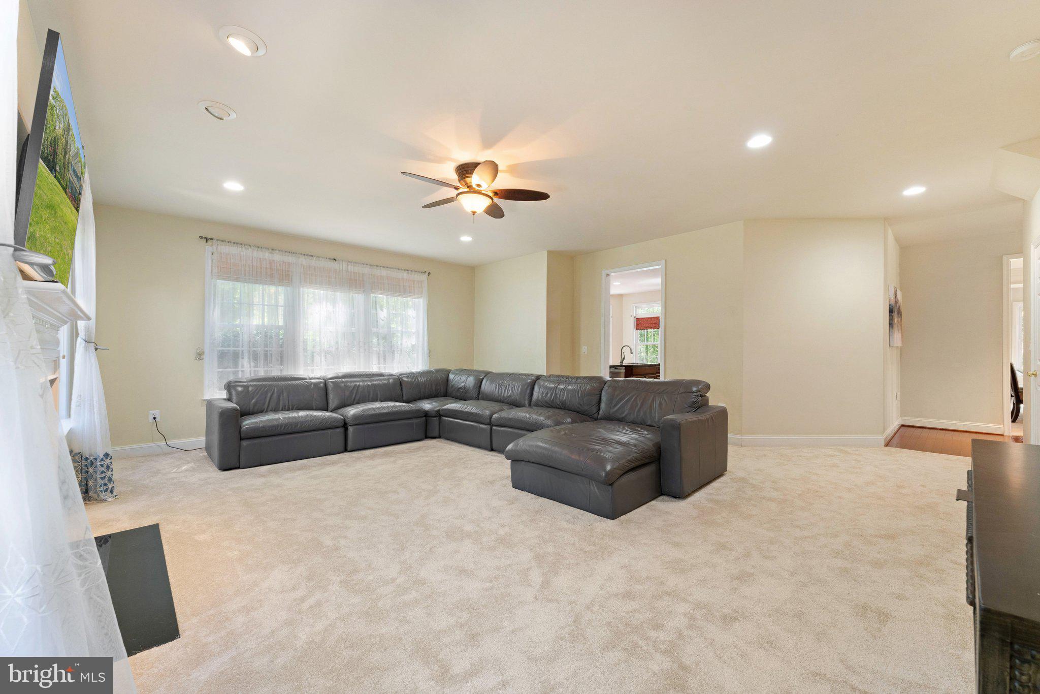 25 Gibson Dr