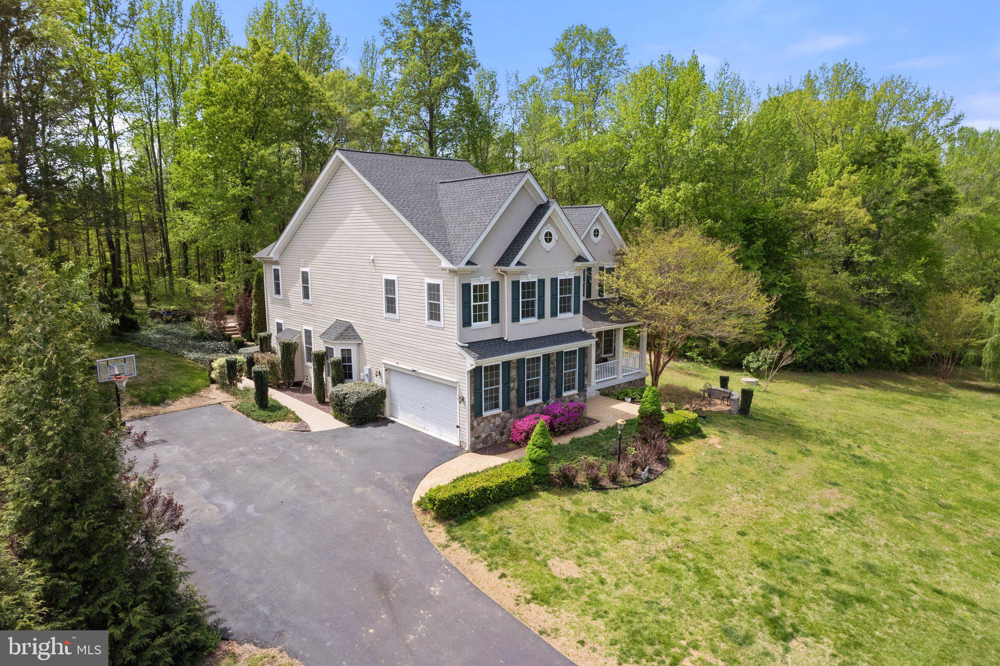 25 Gibson Dr