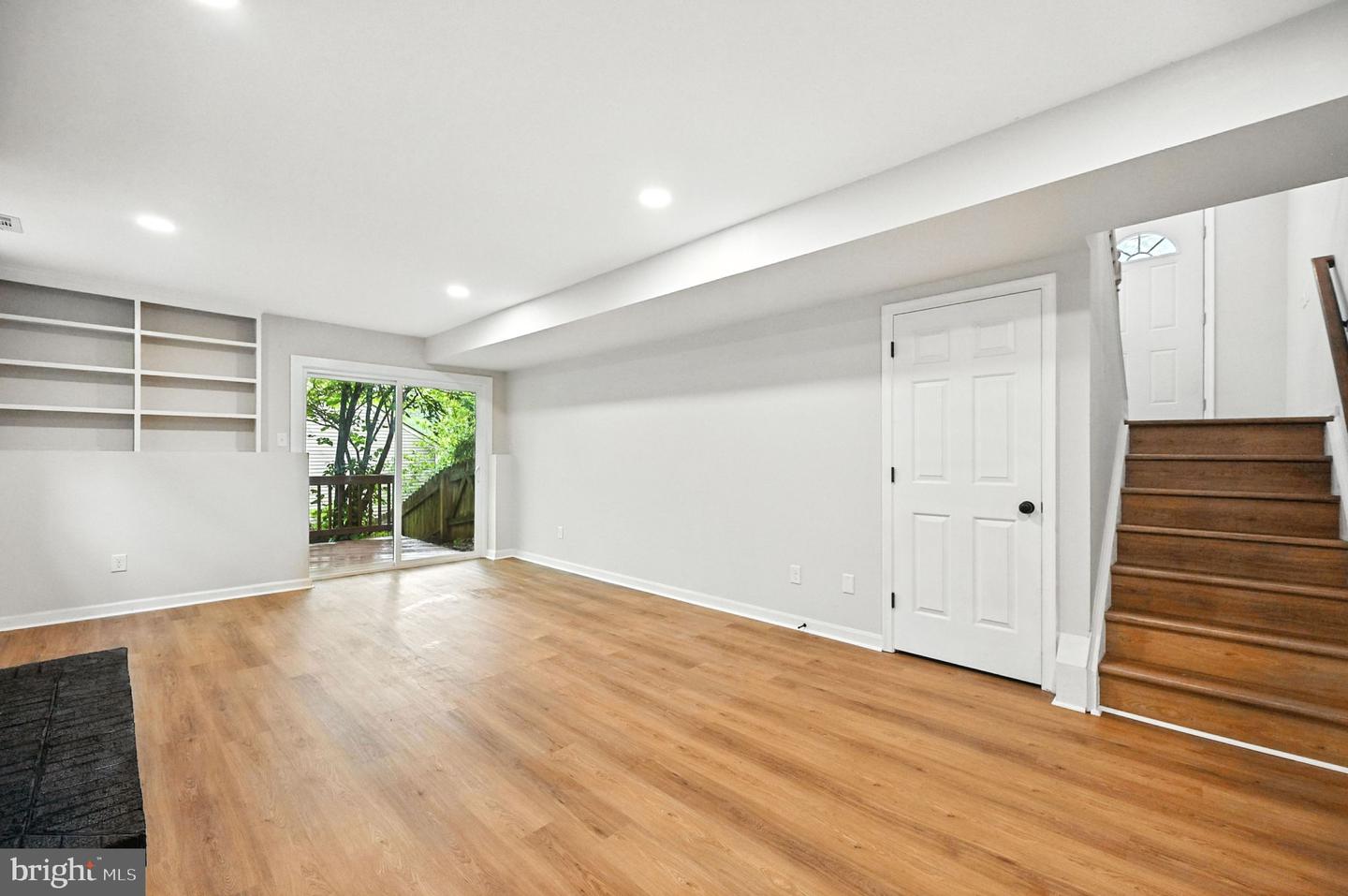 10 Lawhorn Rd