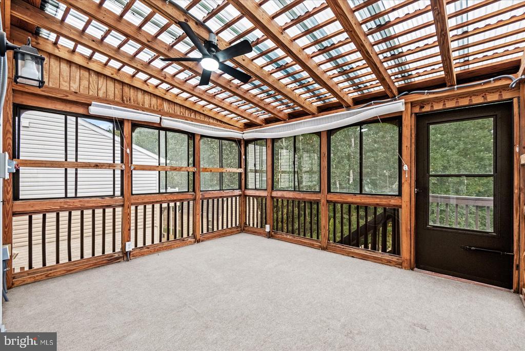 12 LAKESIDE DRIVE