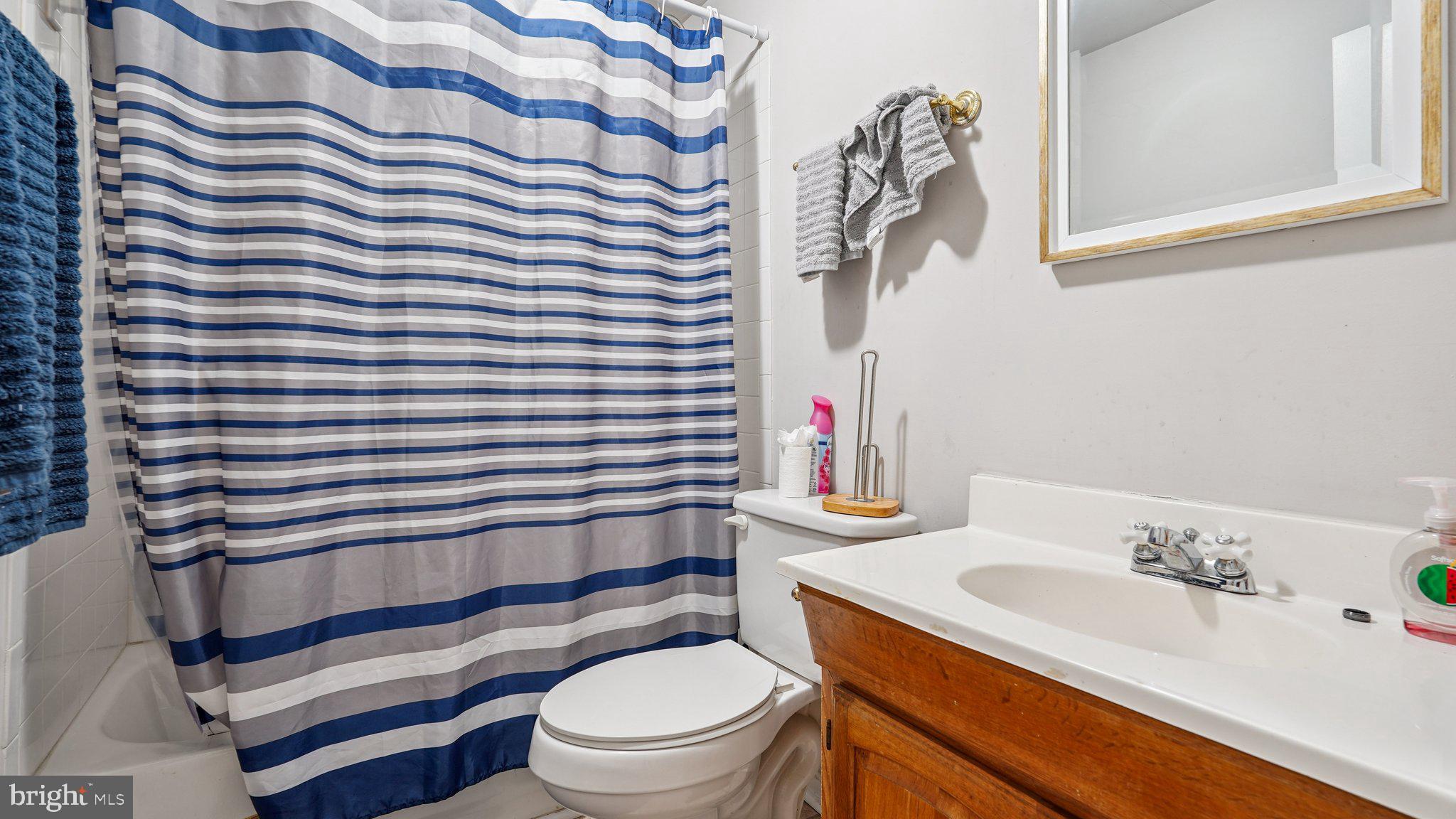 201 MAYFAIR PLACE 179