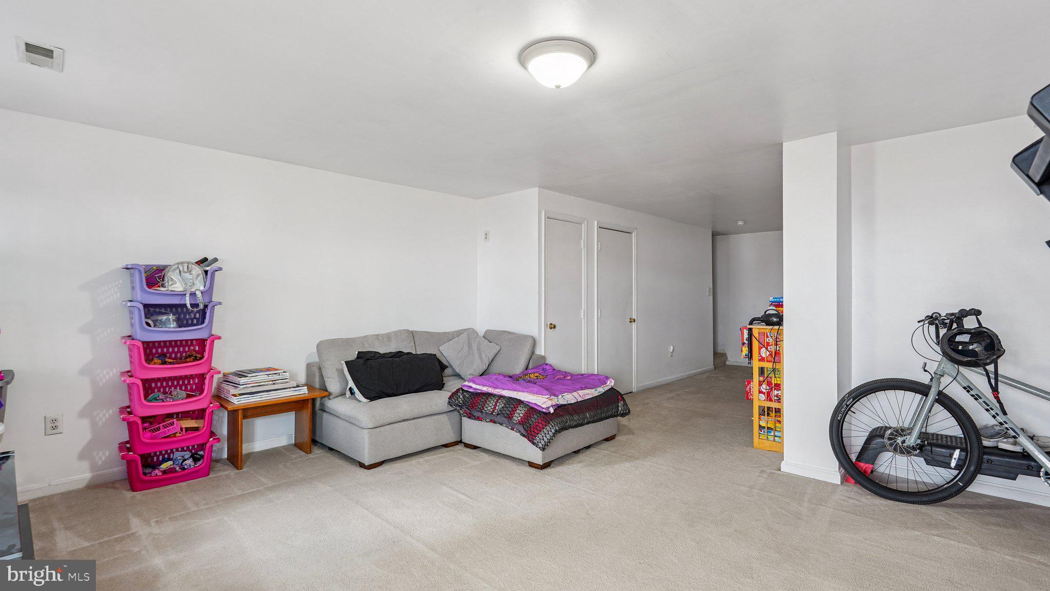 201 MAYFAIR PLACE 179