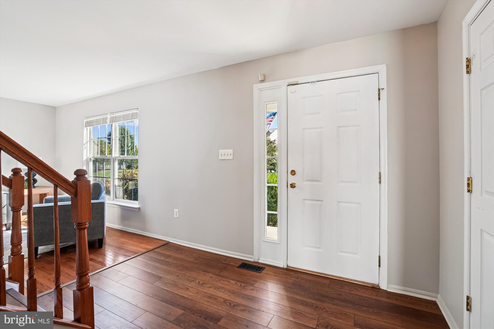 8 MINTWOOD DRIVE