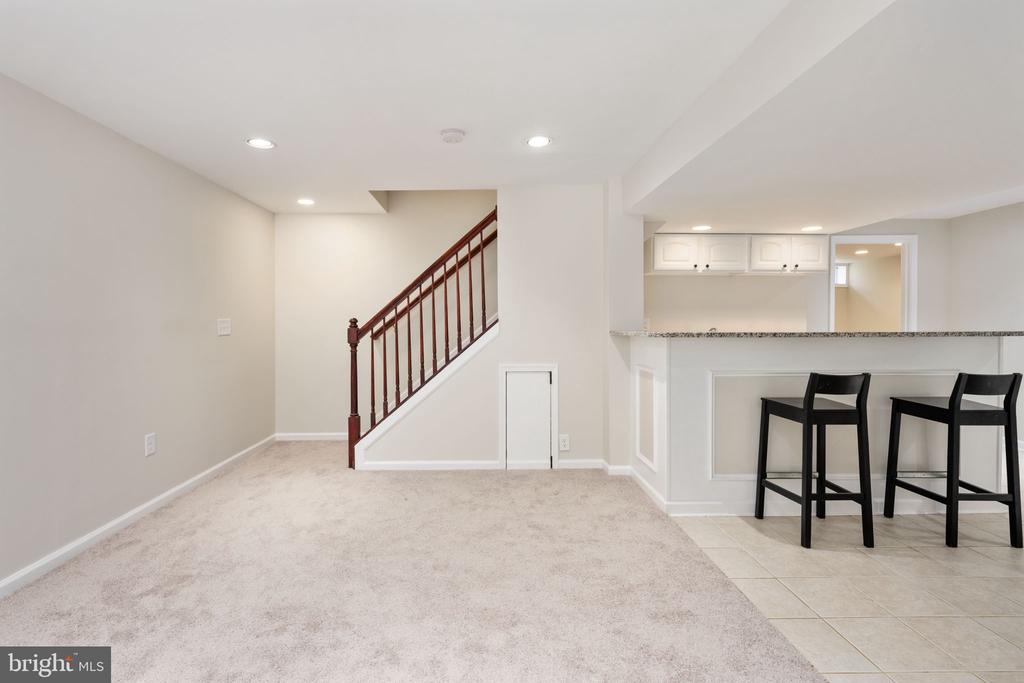 103 SPRING LAKE DRIVE