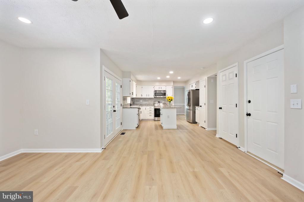 103 SPRING LAKE DRIVE