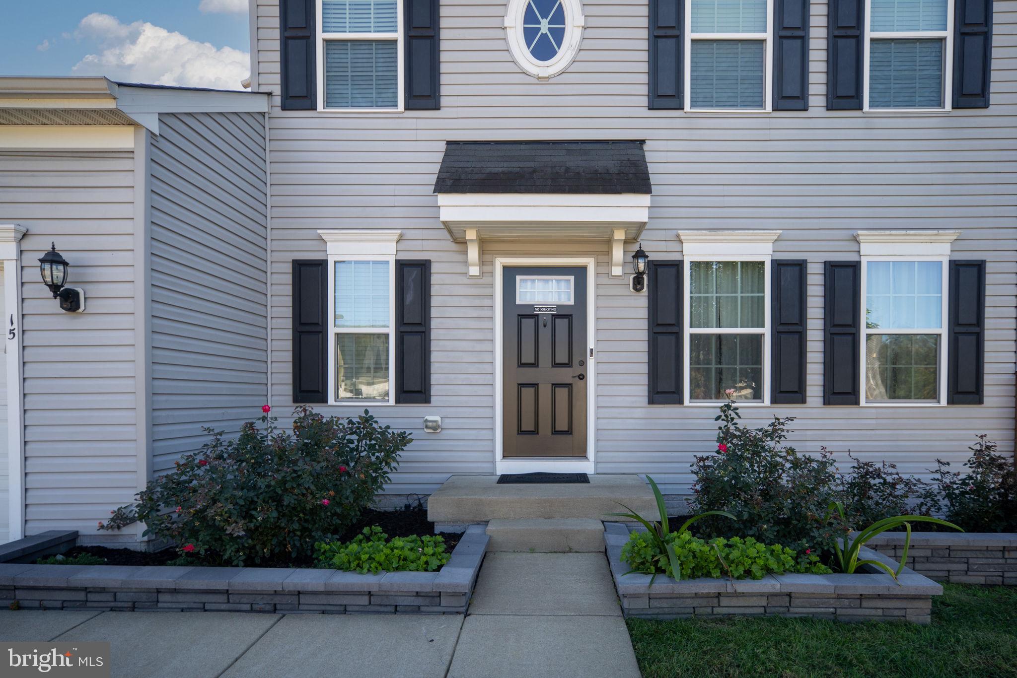15 WARBLER COURT