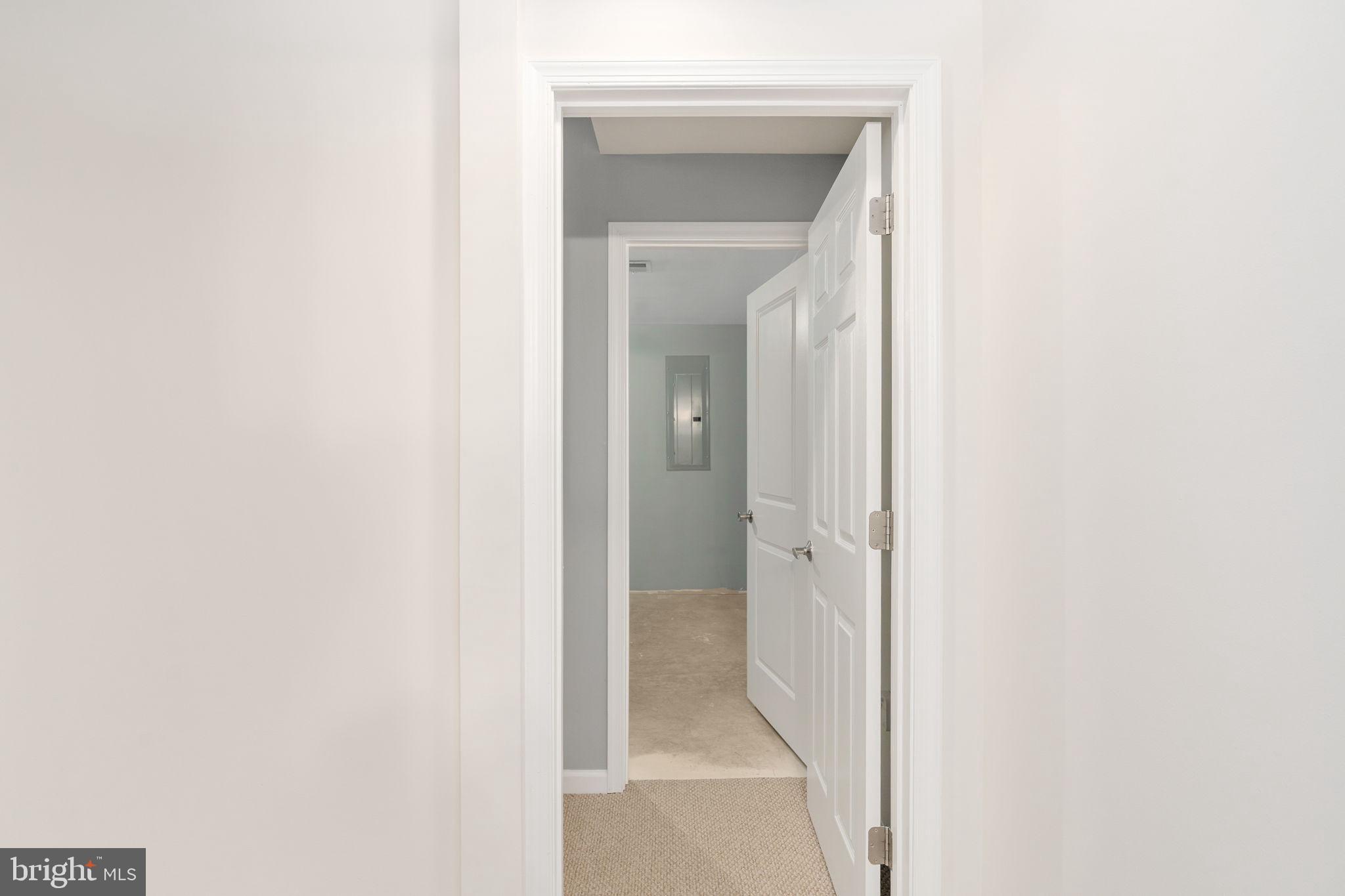 15 WARBLER COURT