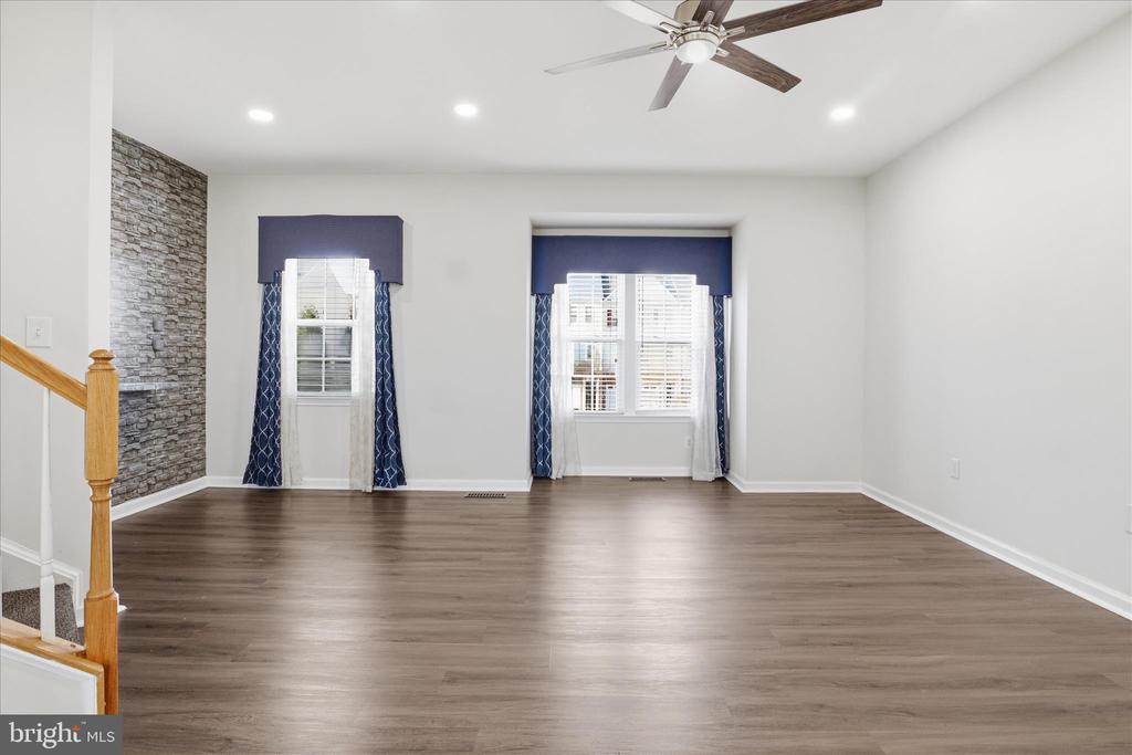 98 SHORT BRANCH ROAD