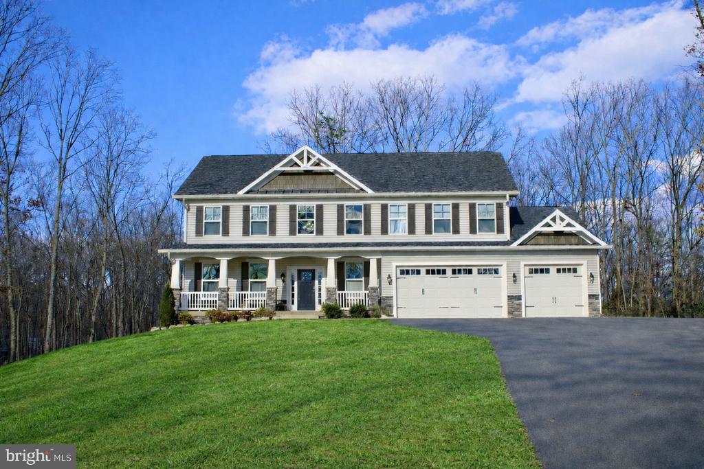 116 HIDDEN LANE