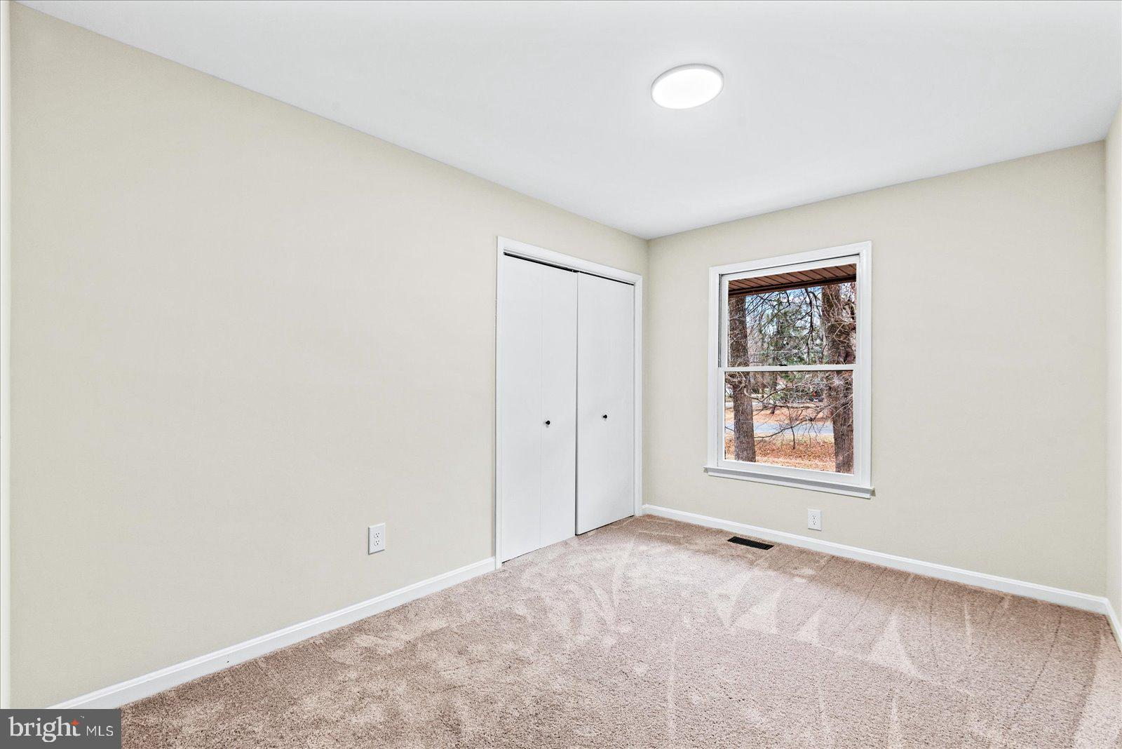 1210 RICHMOND DRIVE