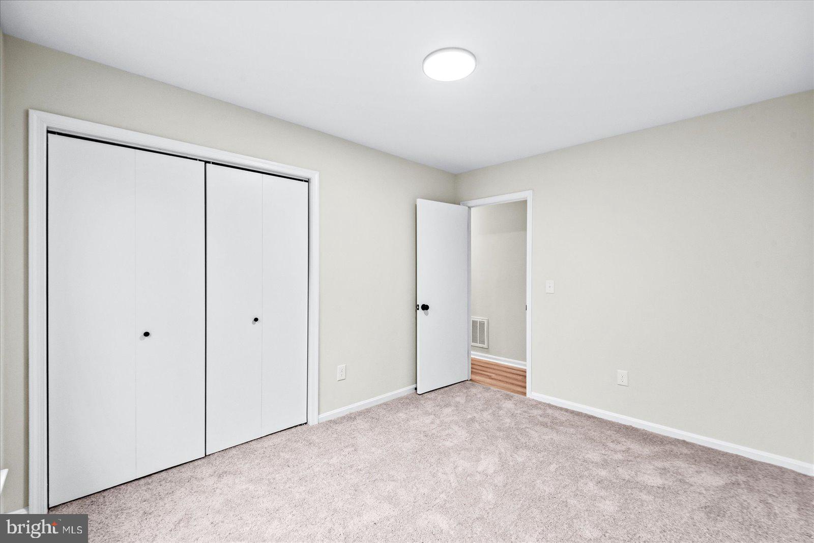 1210 RICHMOND DRIVE