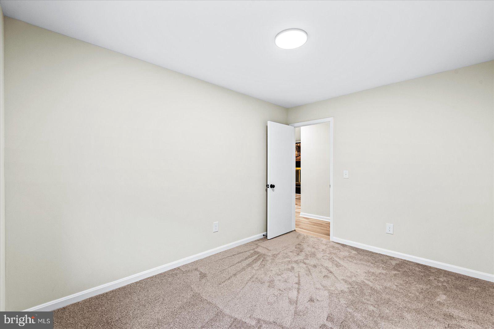 1210 RICHMOND DRIVE