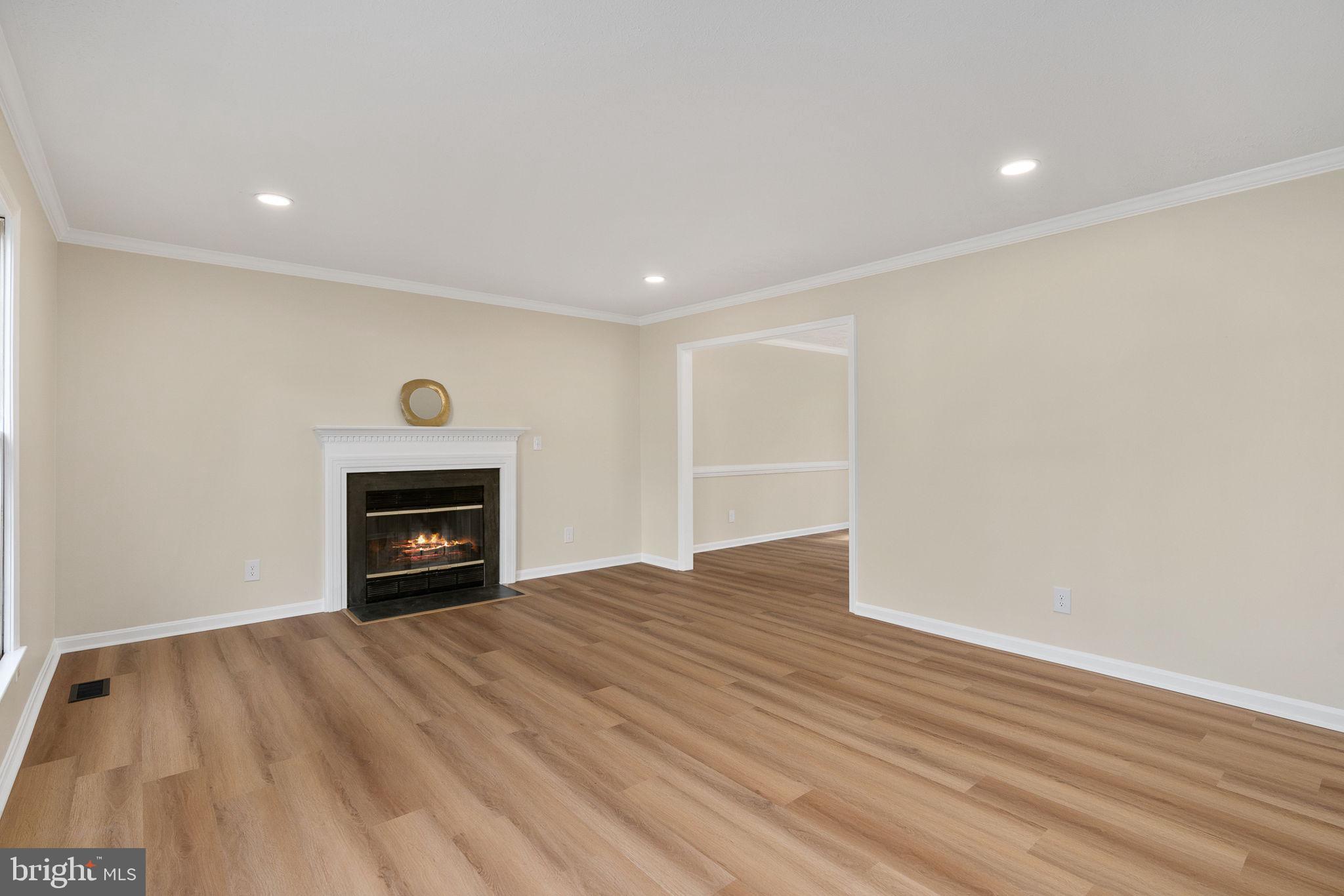 4 CRAIG COURT
