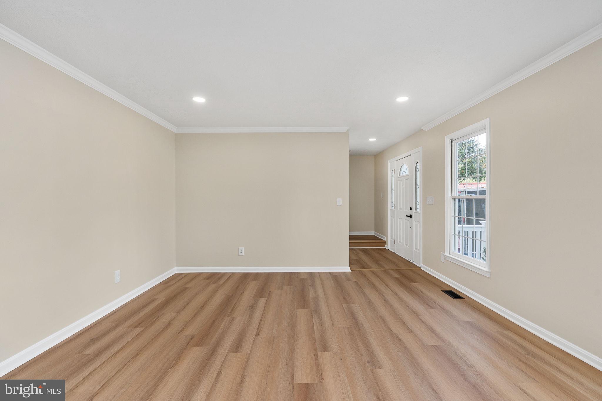 4 CRAIG COURT