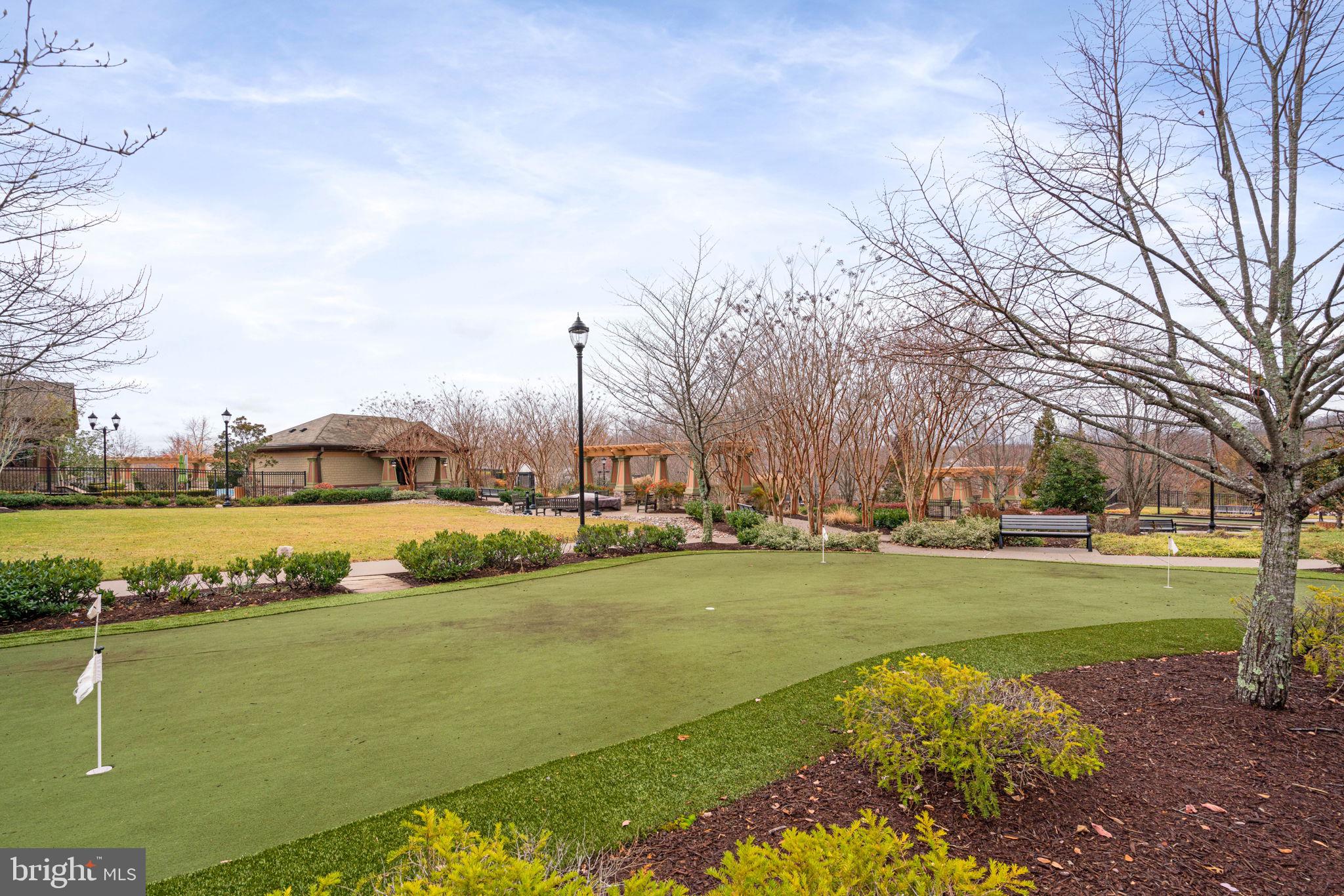 5 MCQUARIE DRIVE