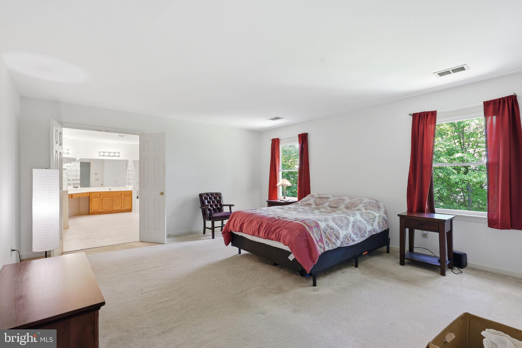 1128 AQUIA DRIVE