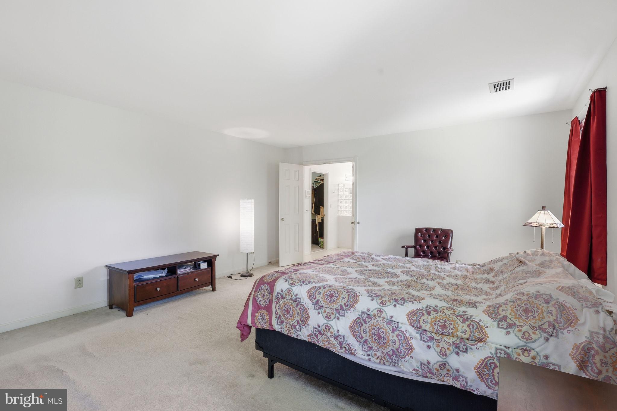 1128 AQUIA DRIVE