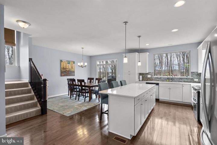 458 INDIGO WAY