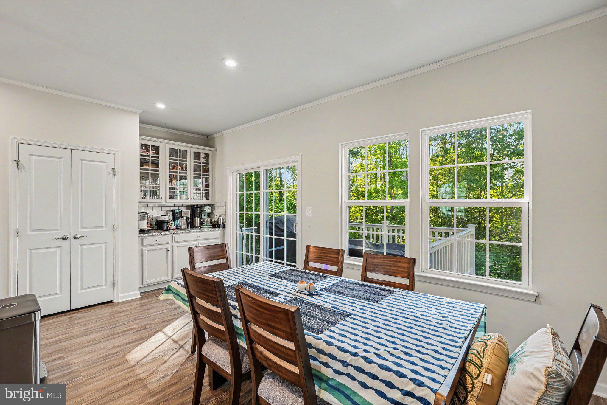 606 LANDING DRIVE