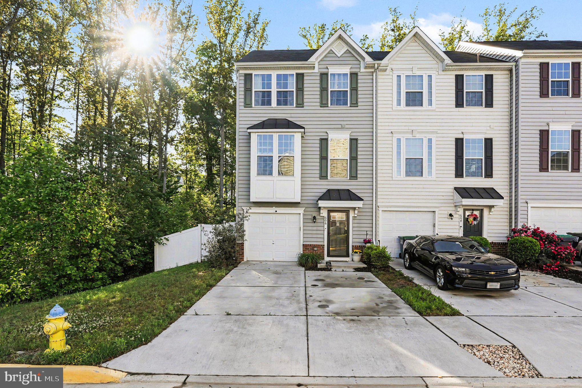 606 LANDING DRIVE