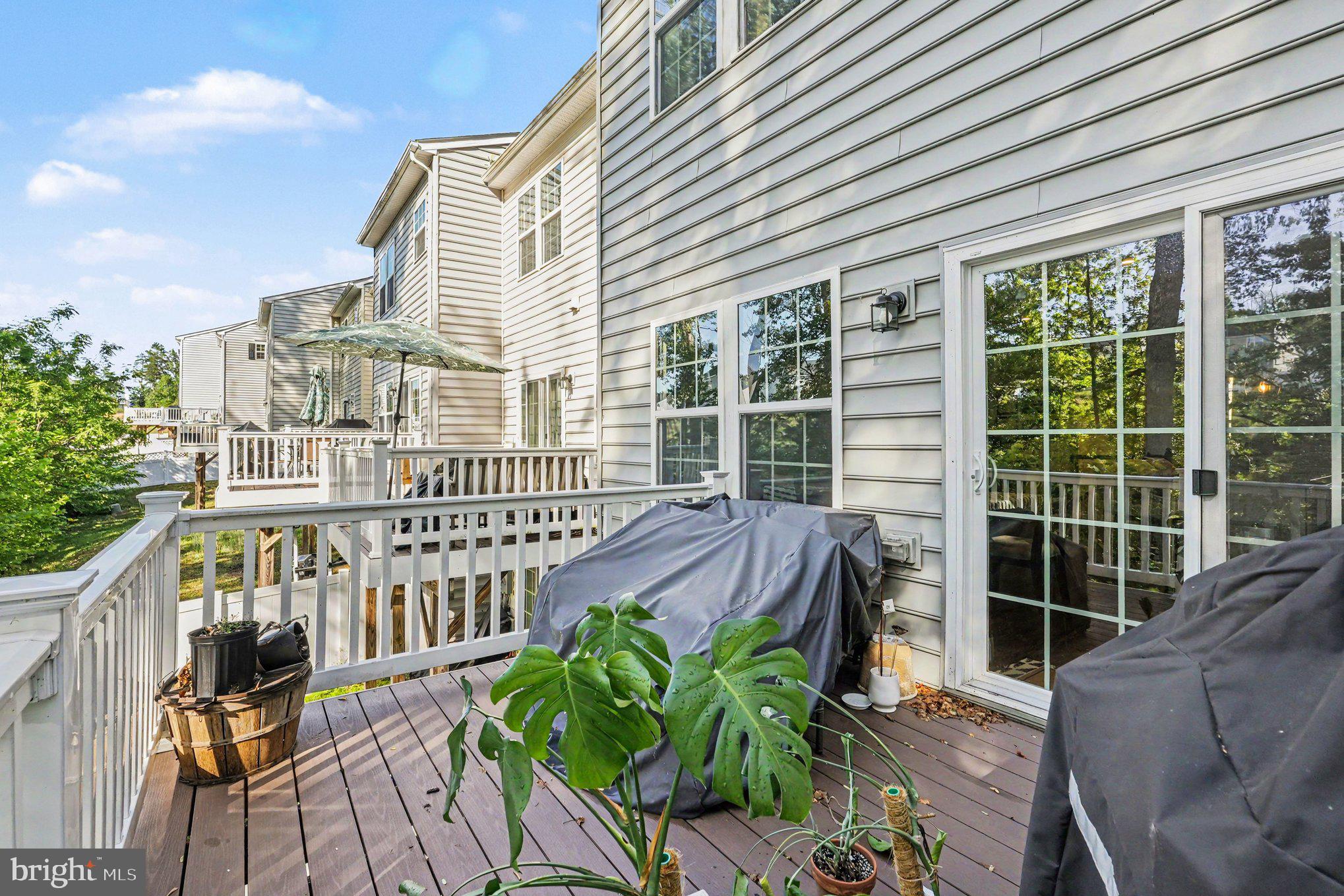 606 LANDING DRIVE