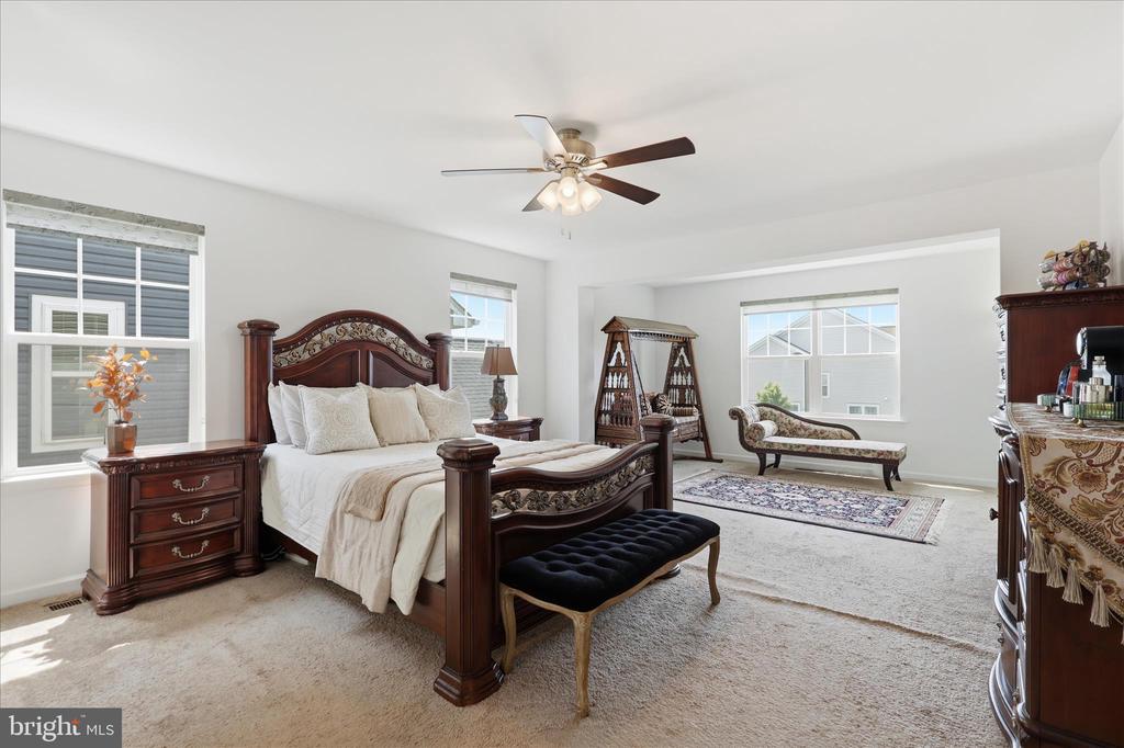 462 CRAB APPLE DRIVE