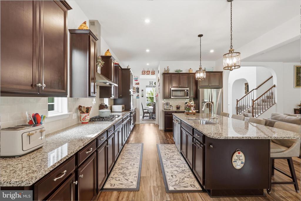 462 CRAB APPLE DRIVE