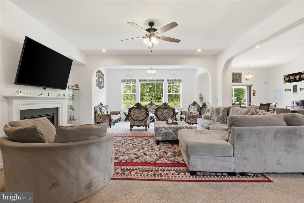 462 CRAB APPLE DRIVE