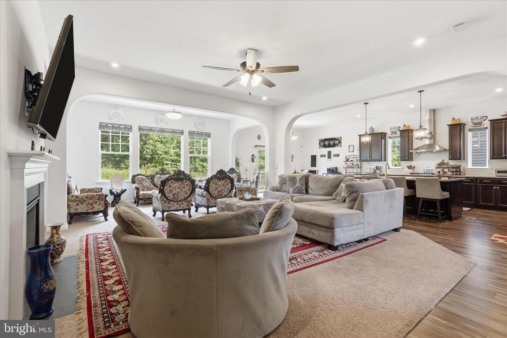 462 CRAB APPLE DRIVE