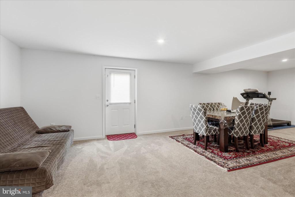 462 CRAB APPLE DRIVE