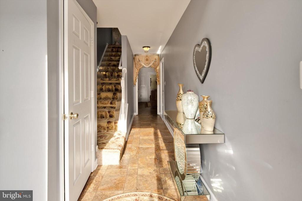 52 TOWNES PLACE