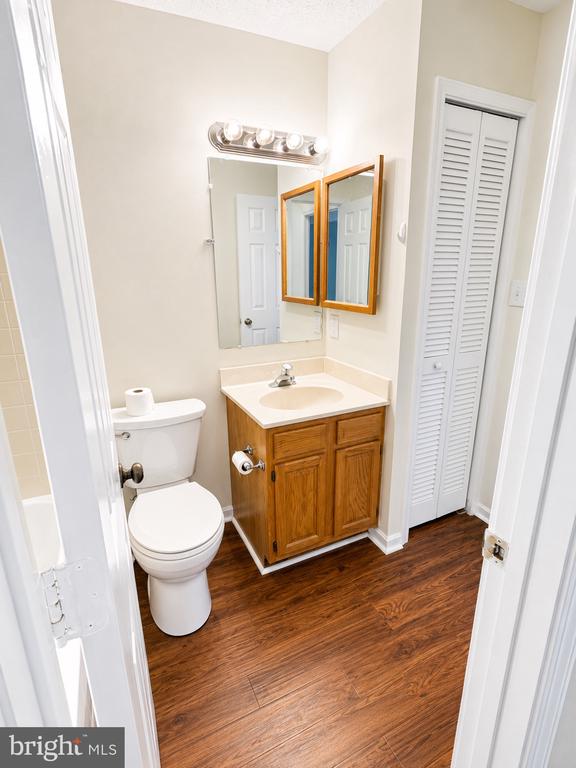 301 CABIN COURT
