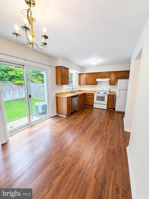 301 CABIN COURT