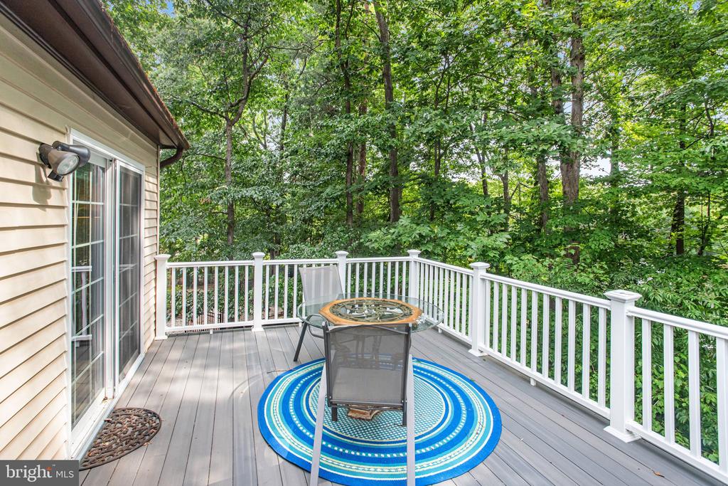 11 PINECREST COURT