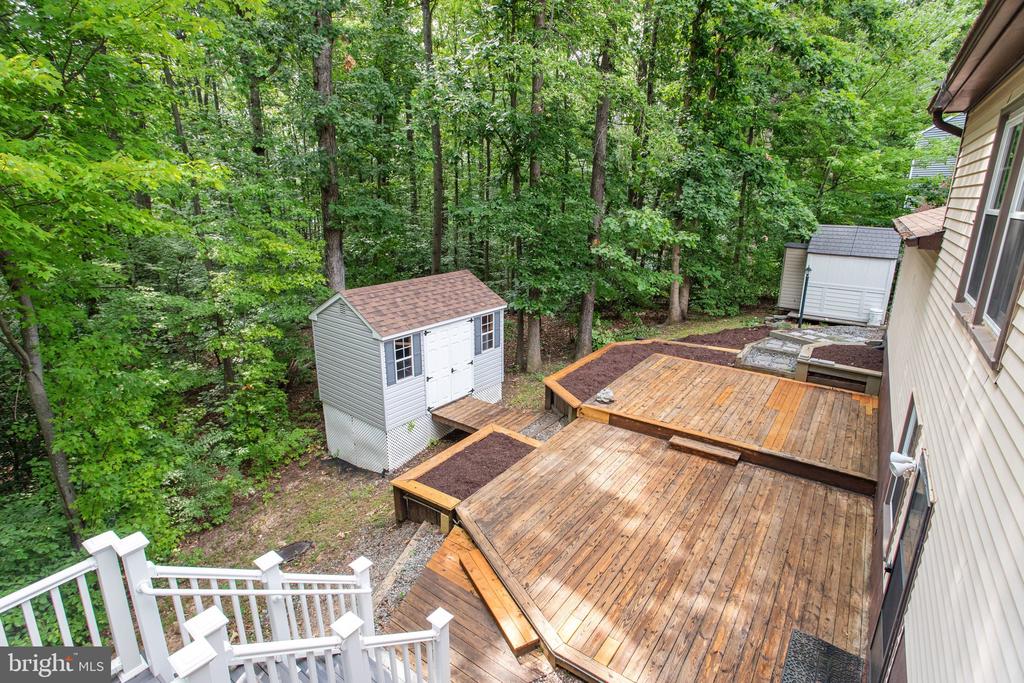 11 PINECREST COURT