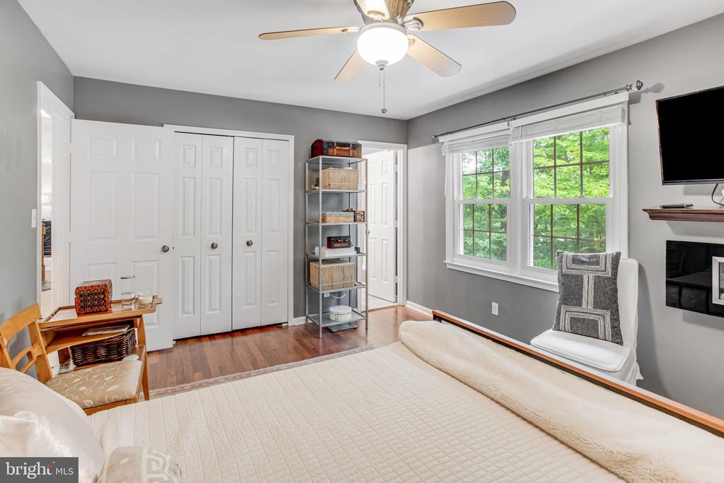 11 PINECREST COURT