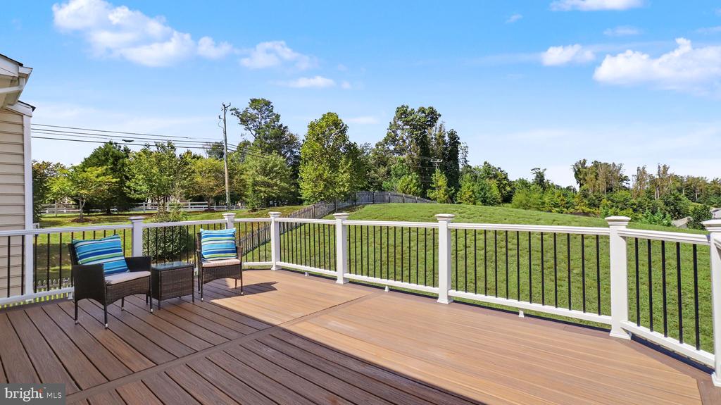 3 PERTH DRIVE