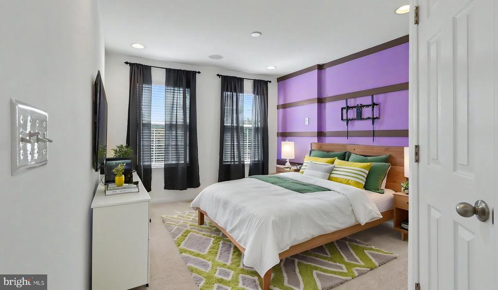 3 PERTH DRIVE