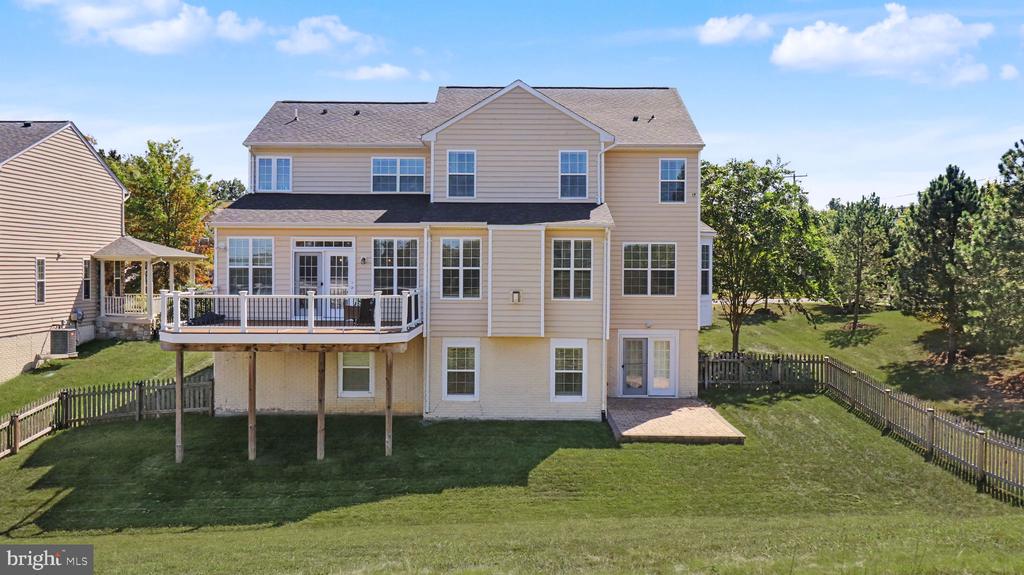 3 PERTH DRIVE