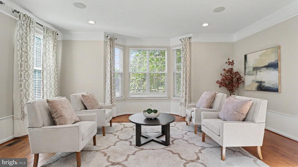 3 PERTH DRIVE