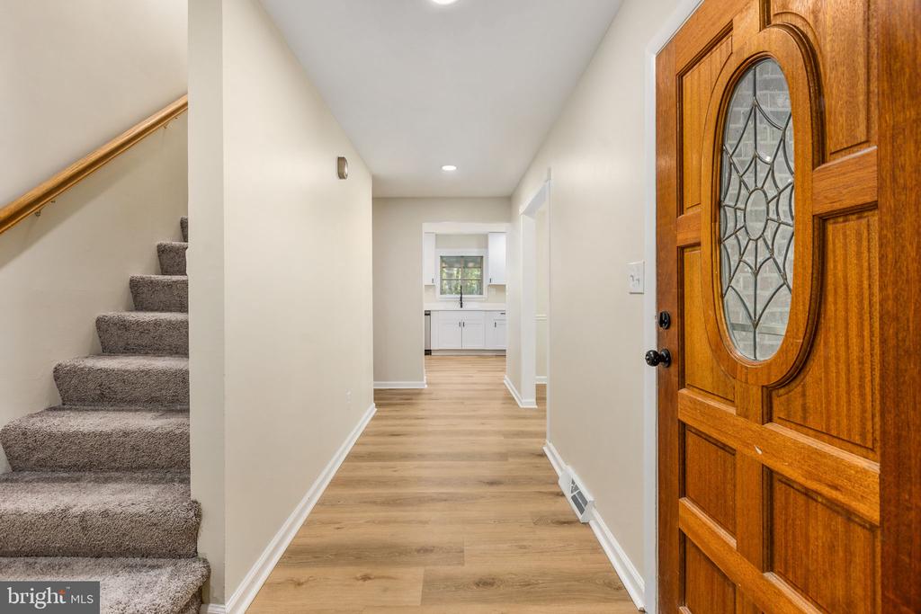 1002 ISABELLA DRIVE