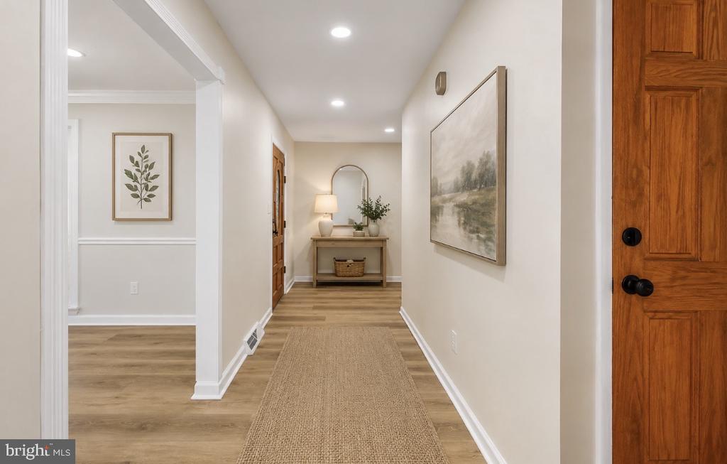 1002 ISABELLA DRIVE