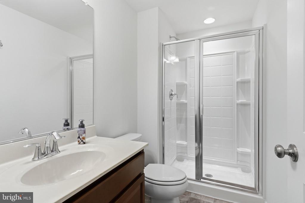 462 CRAB APPLE DRIVE